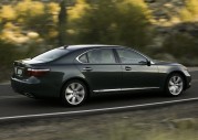 Lexus LS600h L